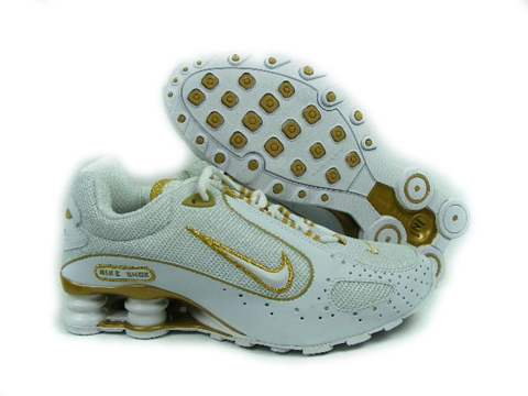 Nike Shox Monster White Gold